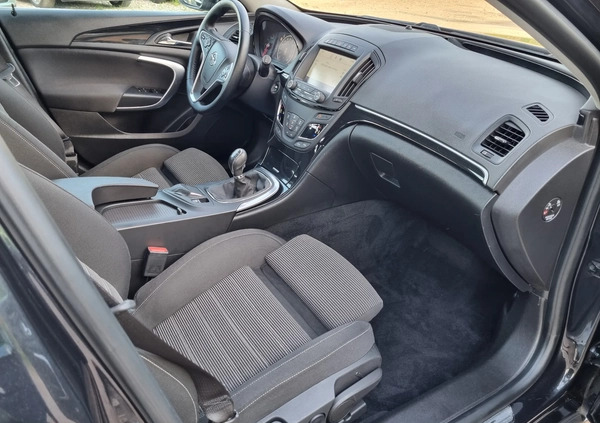 Opel Insignia cena 37999 przebieg: 249000, rok produkcji 2015 z Augustów małe 326